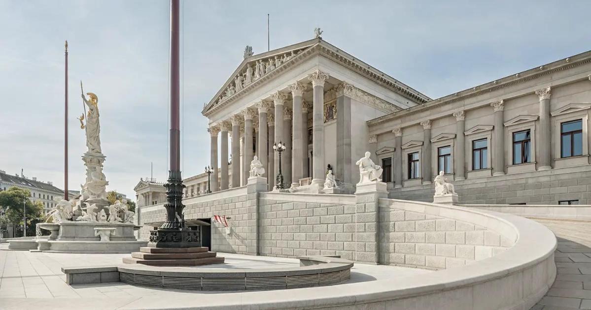 Modern Apartment At Rathaus Vienna Exterior photo