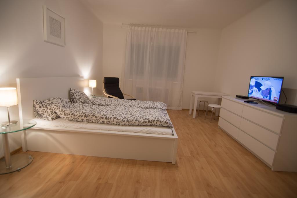 Modern Apartment At Rathaus Vienna Exterior photo