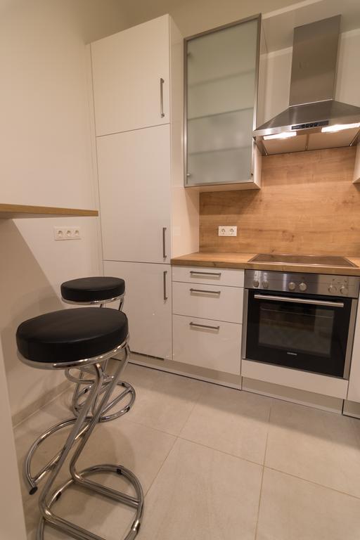 Modern Apartment At Rathaus Vienna Exterior photo